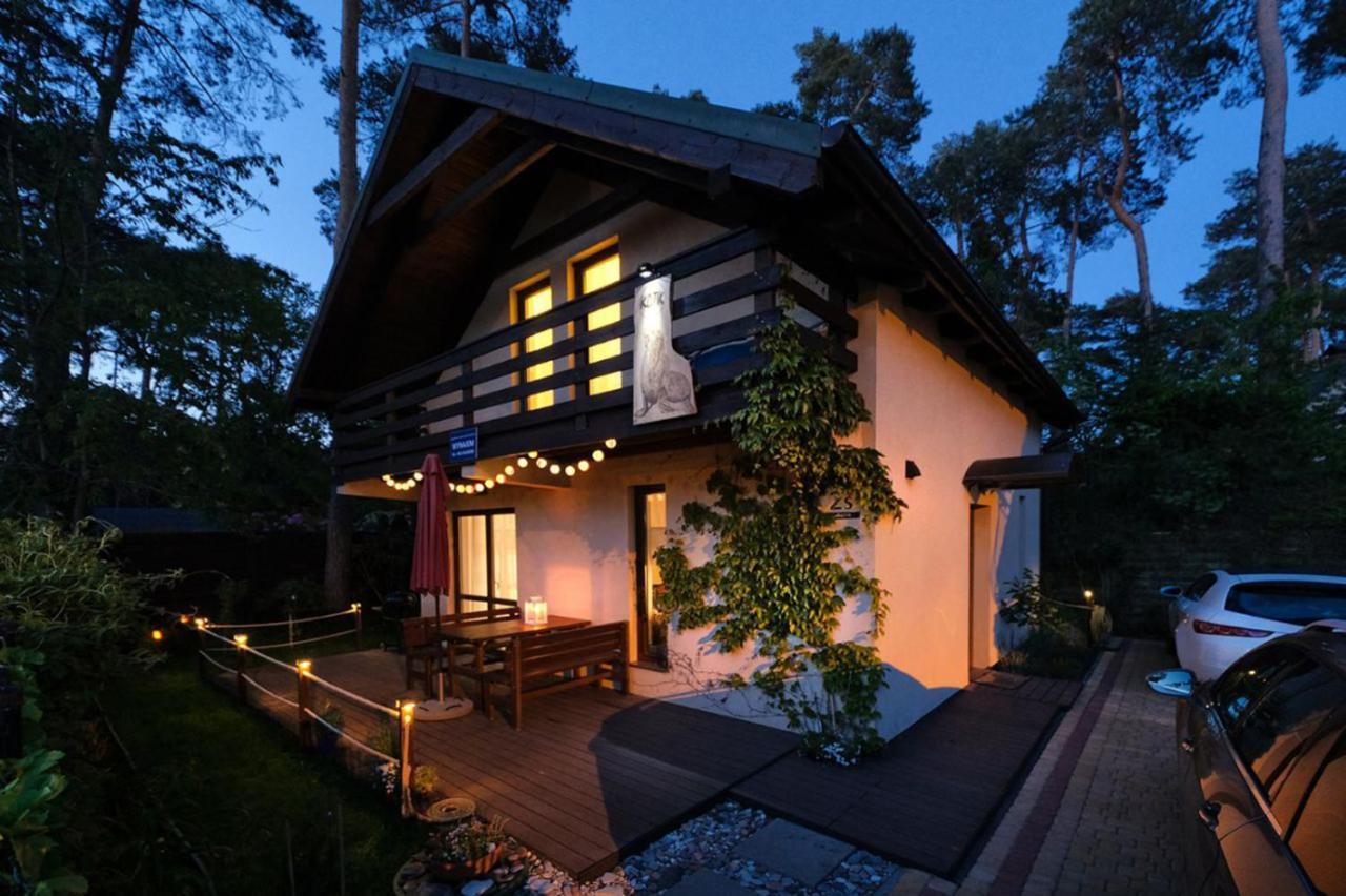 Dom Kotik W Lukecinie Villa Luaran gambar